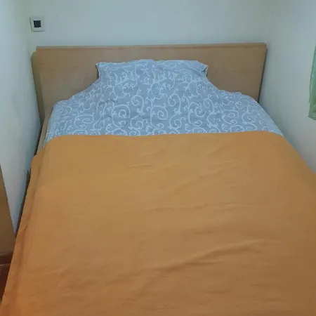 Vracar Krunska Jamiva * Belgrado